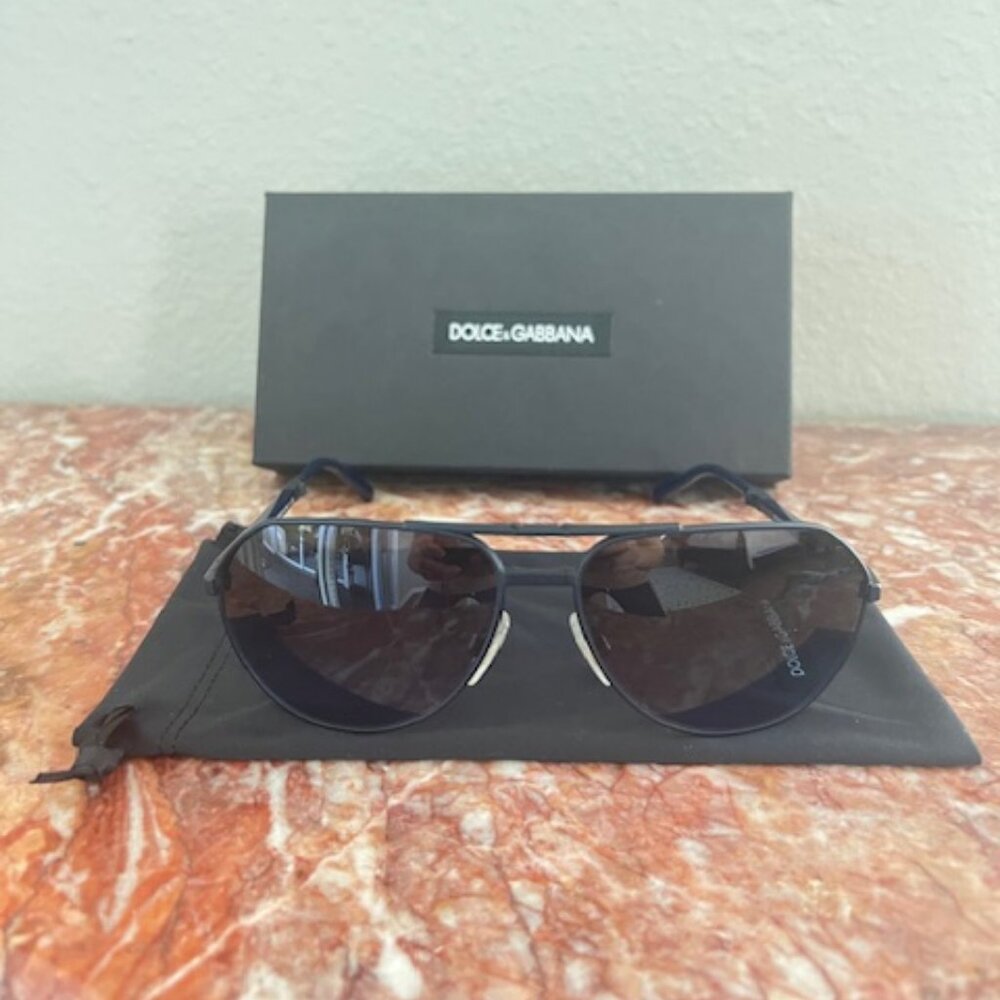 Dolce & Gabbana DG2106-K Pilot Black Sunglasses / Polarized Size 61-15